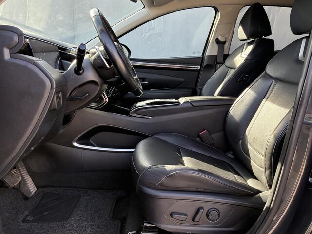 Hyundai TUCSON 1.6 T-GDI HEV 230 Premium Automaat / Dealer onderhouden / Afneembare Trekhaak (1.650KG) / Leder / Elektrische stoelen/klep / Stoelventilatie / Stuur-, stoel- & achterbankverwarming / Apple CarplayAndroid Auto / 19" LM wielen /