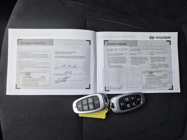 Hyundai TUCSON 1.6 T-GDI PHEV N Line Sky 4WD Automaat / Accu SOH 100% / Dealer onderhouden / Stuur- Stoel & Achterbankverwarming / Trekgewicht 1350 kg / Elektrische achterklep / Glazen schuif- en kanteldak / Rondomzicht camera / Adaptief cruise control /