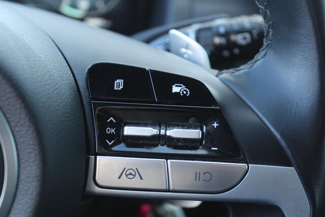 Hyundai TUCSON 1.6 T-GDI HEV Comfort Smart Apple carplay/ Android auto l Parkeer camera l Lane assist l 17'' Velgen LM l Cruise control