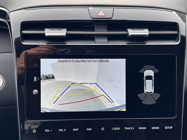 Hyundai TUCSON 1.6 T-GDI PHEV Comfort 4WD Automaat / Dealer onderhouden / Weinig km / EAER 62 km / Elektrische klep / 1.350 kg trekgewicht / Adaptieve CC / Navigatie / Apple Carplay Android / 19" LM wielen /