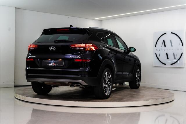 Hyundai TUCSON 1.6 T-GDI 177PK Automaat | Panoramadak | Leder | Camera | Cruise | 19"