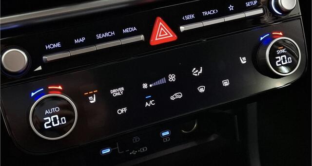 Hyundai TUCSON 1.6 T-GDI PHEV Comfort Carplay / Camera / Winterpack / Dodohoek enz