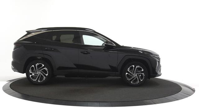 Hyundai TUCSON 1.6 T-GDI PHEV Comfort Carplay / Camera / Winterpack / Dodohoek enz