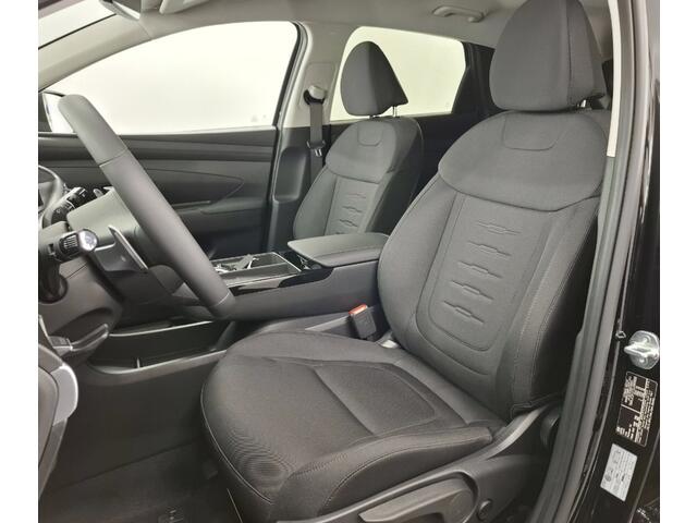 Hyundai TUCSON 1.6 T-GDI PHEV Comfort Carplay / Camera / Winterpack / Dodohoek enz