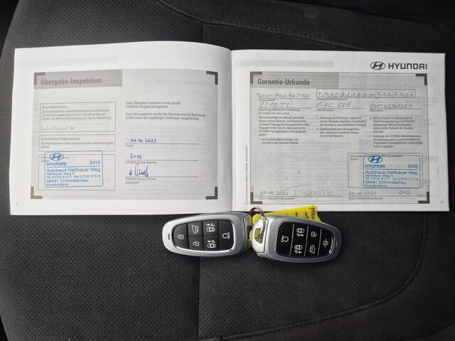 Hyundai TUCSON 1.6 T-GDI PHEV N Line Sky 4WD Automaat / Trekgewicht 1.350 kg / Elektrische achterklep / EAER bereik 62 km bereik stad 74 km / Stuur- Stoel & Achterbankverwarming / Glazen schuif- en kanteldak / Rondomzicht camera / Adaptief cruise control / Apple Carplay