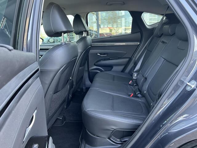 Hyundai TUCSON 1.6 T-GDI HEV Premium AUTOMAAT | FULL HYBRID | 360gr CAMERA | LEDER | EL.A.KLEP | NAVIGATIE | STOEL VERWARMING | STOEL VENTILATIE | STUUR VERWARMING | SET WINTERWIELEN | NED. AUTO | 1e EIGENAAR |