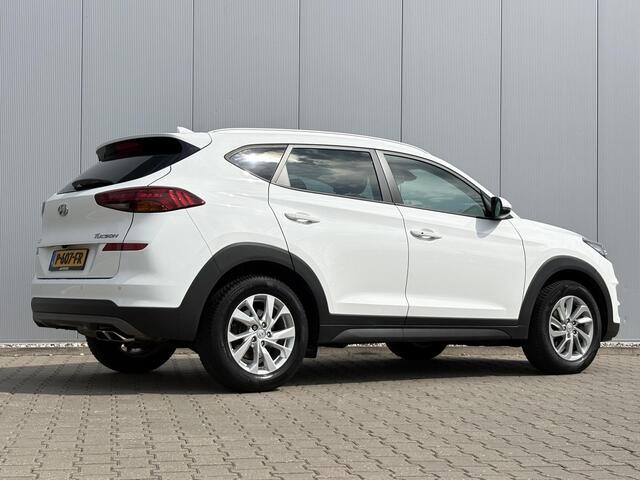 Hyundai TUCSON 1.6 T-GDI / Automaat / Stoel- en Stuurverwarming / All-Season banden/ Volledig onderhouden / Cruise Control / Apple CarPlay/Android Auto /
