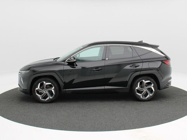 Hyundai TUCSON 1.6 T-GDi 265 Pk PHEV Comfort 4WD | Stoel/Stuur Verwarming | Adaptive Cruise | Camera | Climatronic | CarPlay | 19 Inch | 50.521 Km !!