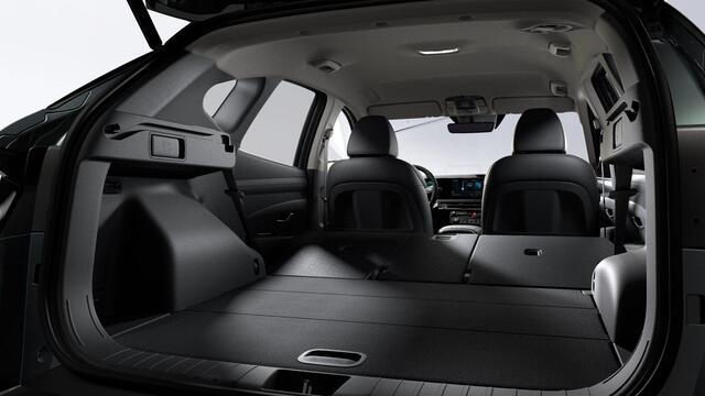 Hyundai TUCSON 1.6 T-GDI PHEV Comfort Plus ¤6.000,- Voordeel / Elektrische Achterklep / Stoel+Stuur Verwarming / Achteruitrij Camera / Keyless / Navigatie /