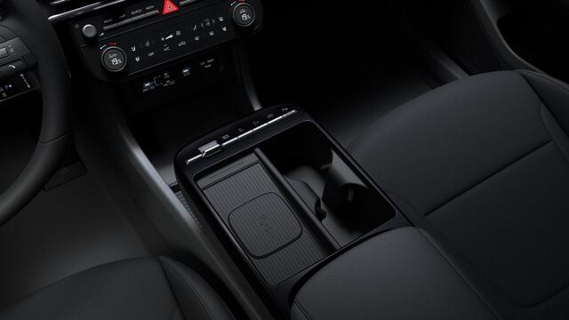 Hyundai TUCSON 1.6 T-GDI PHEV Comfort Plus ¤6.000,- Voordeel / Elektrische Achterklep / Stoel+Stuur Verwarming / Achteruitrij Camera / Keyless / Navigatie /