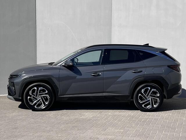 Hyundai TUCSON 1.6 T-GDI HEV Comfort Smart / Nieuw model / Fabrieksgarantie tot 7-2029 / Dealer onderhouden / Navigatie / Stuur- en stoelverwarming / Elektrische klep / Adaptieve CC / 19"LM wielen /