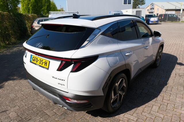 Hyundai TUCSON 1.6 T-GDI PHEV PrSky