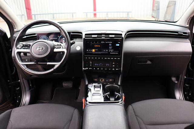 Hyundai TUCSON 1.6 T-GDI PHEV Comfort Smart 4WD O.a: Stoelverw, Stuurverw, Camera, Carplay, ACC, Etc. All-in prijs!