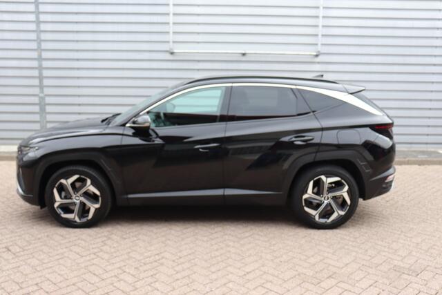 Hyundai TUCSON 1.6 T-GDI PHEV Comfort Smart 4WD O.a: Stoelverw, Stuurverw, Camera, Carplay, ACC, Etc. All-in prijs!