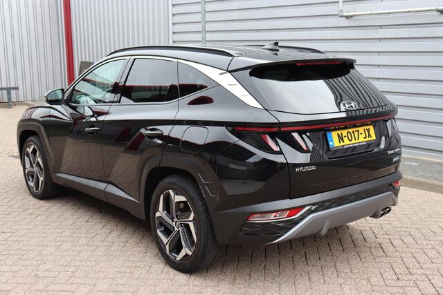 Hyundai TUCSON 1.6 T-GDI PHEV Comfort Smart 4WD O.a: Stoelverw, Stuurverw, Camera, Carplay, ACC, Etc. All-in prijs!