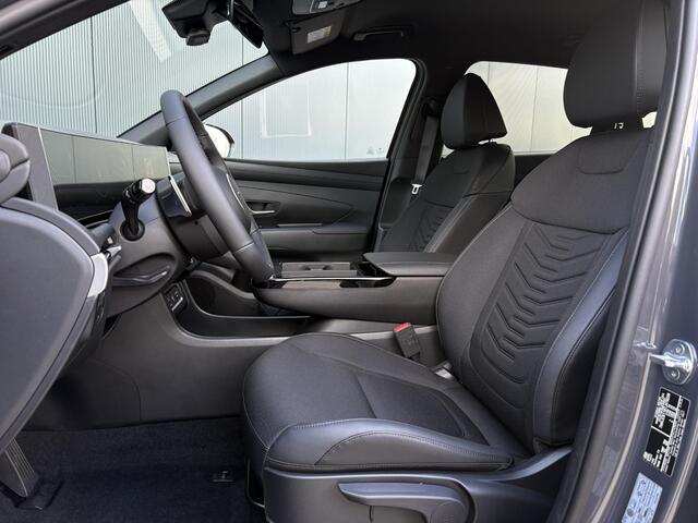 Hyundai TUCSON 1.6 T-GDI HEV Pure Edition / ¤ 45390,- Rijklaar / Stoel+Stuur Verwarming / Navigatie / Apple Carplay&Android Auto / Adaptive Cruise /
