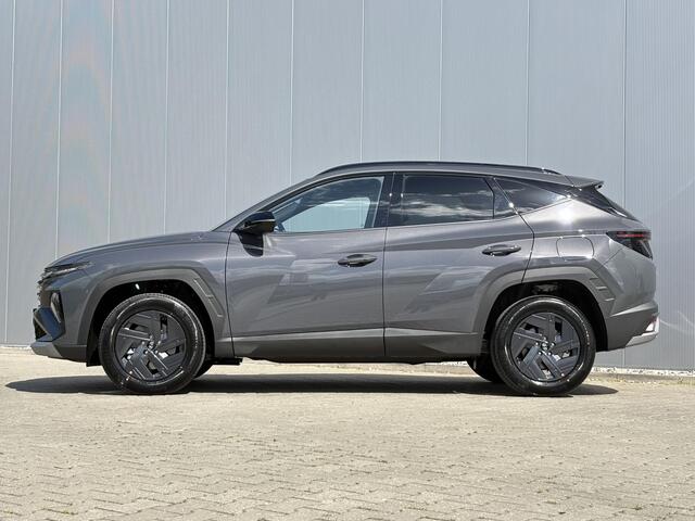 Hyundai TUCSON 1.6 T-GDI HEV Pure Edition / ¤ 45390,- Rijklaar / Stoel+Stuur Verwarming / Navigatie / Apple Carplay&Android Auto / Adaptive Cruise /