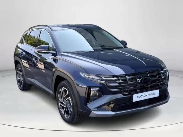 Hyundai TUCSON 1.6 T-GDI HEV Premium | Rijklaarprijs! | Navigatie | Apple CarPlay/Android Auto | Leder | Verwarmde en verkoelde stoelen | 360 Camera | Meest luxe uitvoering |