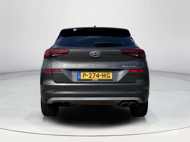 Hyundai TUCSON 1.6 T-GDI Comfort | Stoelverwarming | Achteruitrijcamera | DAB-Radio | LED-verlichting | Navigatie | Climate Control |
