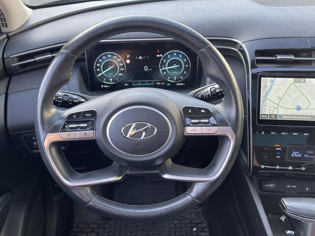 Hyundai TUCSON 1.6 T-GDI MHEV Comfort 17"/Panoramadak/Trekhaak/Keyless/Adaptieve cruise/Camera/Stoel + stuurverwarming