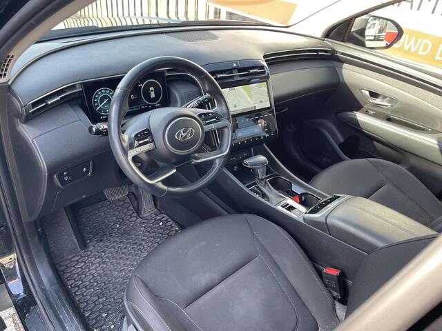 Hyundai TUCSON 1.6 T-GDI MHEV Comfort 17"/Panoramadak/Trekhaak/Keyless/Adaptieve cruise/Camera/Stoel + stuurverwarming