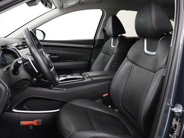 Hyundai TUCSON 1.6 T-GDI PHEV Premium 4WD | SOH 96,5% | Stoelventilatie | Leder | Trekhaak | 360 Camera | Adaptive cruise | Krell Audio | Achterbankverwarming | Camera | Memory | Keyless | Plug In
