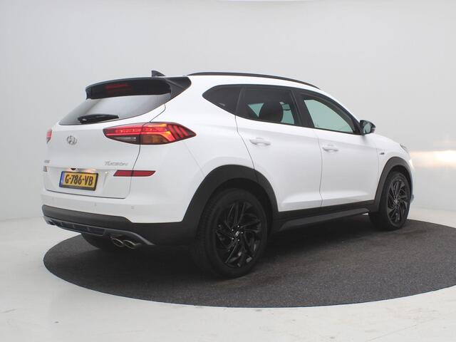 Hyundai TUCSON 1.6 T-GDI N-Line AUTOMAAT / 1600KG Trekgewicht / Adaptieve Cruise Control / Navigatie / 360 Camera / Parkeersensoren voor & achter / Historie bekend /