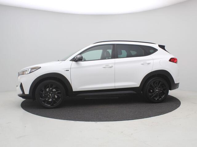 Hyundai TUCSON 1.6 T-GDI N-Line AUTOMAAT / 1600KG Trekgewicht / Adaptieve Cruise Control / Navigatie / 360 Camera / Parkeersensoren voor & achter / Historie bekend /