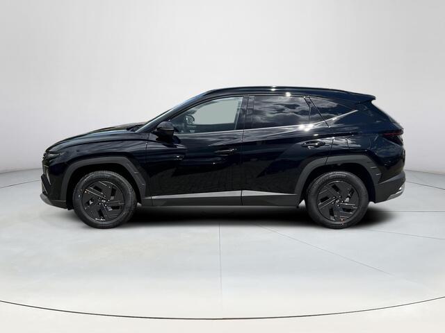 Hyundai TUCSON 1.6 T-GDI PHEV Pure Edition | Uit voorraad leverbaar! | Stoel en stuur verwarming | Navigatie| Zwarte 17 inch lichtmetalen wielen | Apple carplay | Android auto