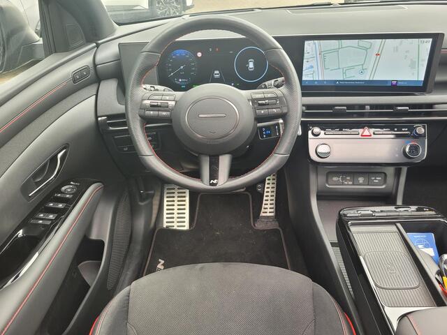 Hyundai TUCSON 1.6 T-GDI HEV N Line Sky | Schuif/Kantel-Dak | Krell Audio | Head Up Display | Winterpack Voor + Achter