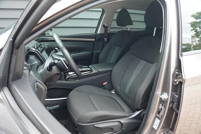 Hyundai TUCSON 1.6 T-GDI PHEV Comfort Smart 4WD - CAMERA - TREKHAAK - CARPLAY - KEYLESS -