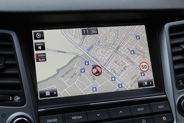 Hyundai TUCSON 1.6 GDi Comfort | Rijklaar | Trekhaak | Stoelverw. v+a | Navi | Sensoren v+a | Camera | Clima | Cruise