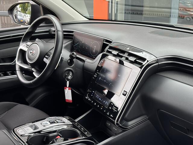 Hyundai TUCSON 1.6 T-GDI PHEV Comfort 4WD / SoH 96,6% / Applecarplay/Androidauto /