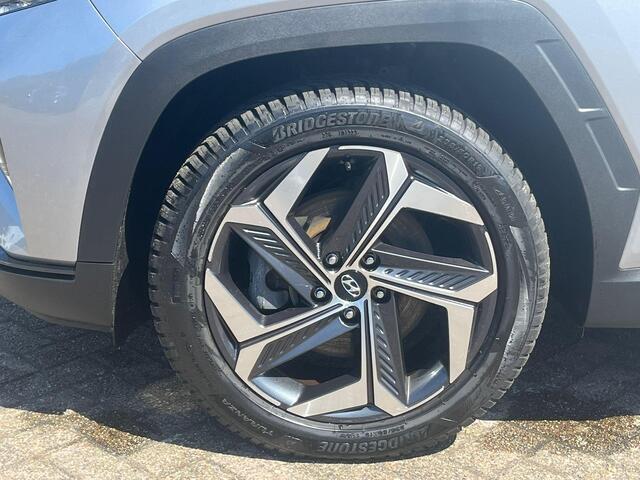 Hyundai TUCSON 1.6 T-GDI PHEV Comfort Smart 4WD l Stoelverwarming, Stuurwielverwarming, Navigatie, Adaptieve control, Elektrische kofferklep, Camera!