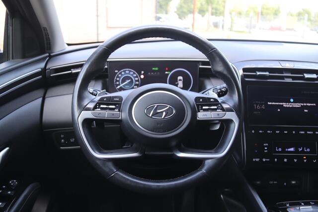 Hyundai TUCSON 1.6 T-GDI PHEV Comfort Smart 4WD, Stoel & Stuurverwarmd, Camera, Cruise, Navi, SOH 100%