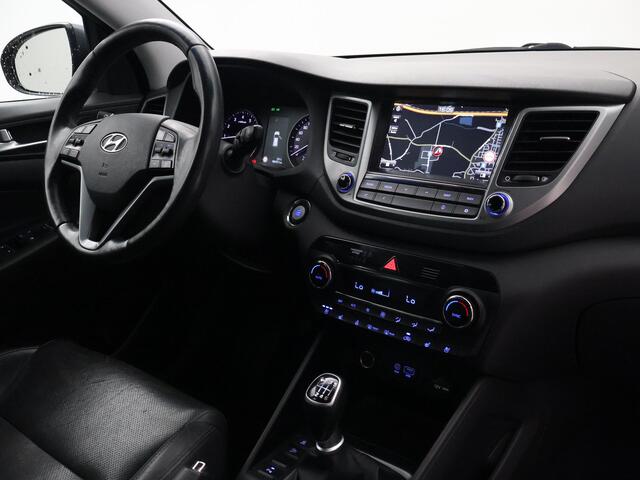 Hyundai TUCSON 1.6 T-GDi 177 PK PREMIUM + AFN. TREKHAAK 1900 KG! | LEDER | STOELVERW. V+A | CAMERA