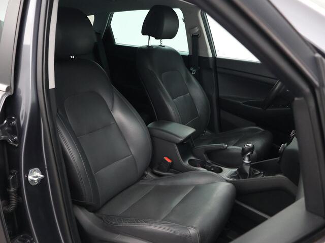 Hyundai TUCSON 1.6 T-GDi 177 PK PREMIUM + AFN. TREKHAAK 1900 KG! | LEDER | STOELVERW. V+A | CAMERA