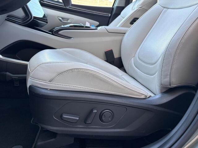 Hyundai TUCSON 1.6 T-GDI HEV Premium Sky 230pk | VOL! | Trekhaak | Pano | Leder | Stoel- Verwarming & Ventilatie | 360 Camera |