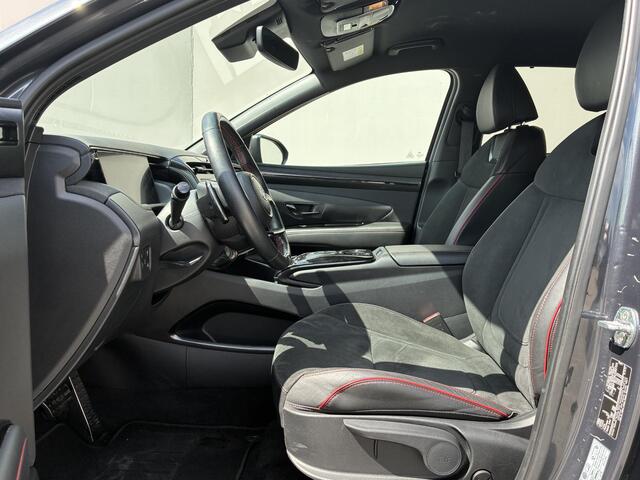 Hyundai TUCSON 1.6 T-GDI PHEV N Line 4WD / Fabrieksgarantie t/m 04-2027 / Dealer Onderhouden / Stoel-/Stuurverwarming / Achteruitrijcamera / Navigatie / Apple Carplay/Android Auto / Adaptieve Cruise Control /