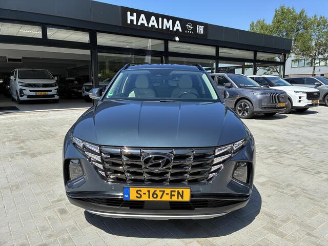 Hyundai TUCSON 1.6 T-GDI PHEV Premium Sky 4WD Automaat | ECC | Navigatie | Camera | Winterpakket | Panorama dak | Leder | Trekhaak | Zeer Kompleet