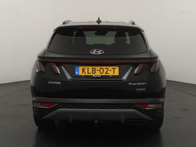Hyundai TUCSON 1.6 T-GDI PHEV 265pk Comfort 4WD | Trekhaak | Stoelverwarming | Adapt. cruise | Elektrisch verstelbare stoel | Camera | Krell audio |