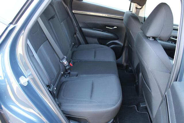 Hyundai TUCSON 1.6 T-GDI HEV 230 Comfort Hybrid Automaat Airco Navi Camera Carplay