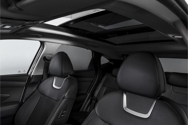 Hyundai TUCSON 1.6 T-GDI PHEV Premium Sky 4WD | S/K-Panodak | Elek. Stoelen | Adapt. Cruise | Stoelventilatie+Verw. | 360 Camera | NAV+App. Connect | Krell | Elek. Klep LM 19" | 1125