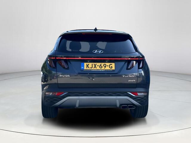 Hyundai TUCSON 1.6 T-GDI PHEV Premium Sky 4WD | Panoramisch schuif/kantel dak | Apple Carplay/Android Auto | Stoelverwarming/verkoeling | Elektrische achterklep | Elektrische verstelbare stoelen met geheugen |