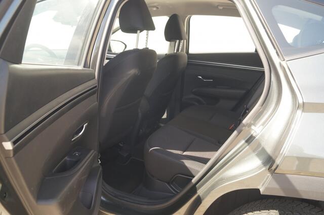 Hyundai TUCSON 1.6 T-GDI HEV i-Motion -NAVI-ECC-CAM-TREKHAAK-
