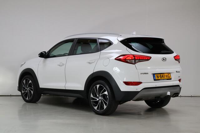 Hyundai TUCSON 1.6 T-GDi Comfort 4WD | Stoel+Stuur verwarmd | Camera | Trekhaak | Dealer Oh