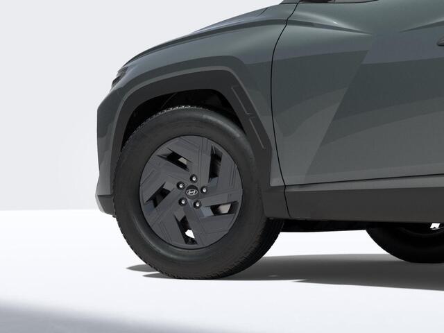 Hyundai TUCSON 1.6 T-GDI HEV Pure Edition | BLACK PACK | DODEHOEKDETECTIE | STOEL + STUUR VERWARMING | CLIMA | NAVI |
