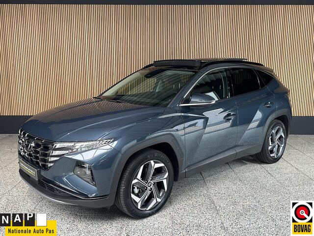 Hyundai TUCSON 1.6 T-GDI PHEV Comfort Smart 4WD Trekhaak | Schuif / kantel dak | Camera.