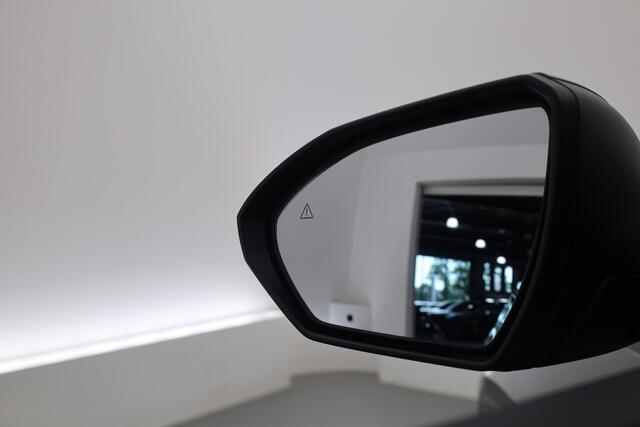 Hyundai TUCSON 1.6 T-GDI PHEV Premium 4WD | Rijklaar! | Facelift | S/K-Dak | Widescreen | HUD | Memory+Leder | Ventilatie | Stuur-Stoelverw. | Adapt. Cruise | Krell Audio | Elek. Klep | 360*+PDC | LED | 19'' V