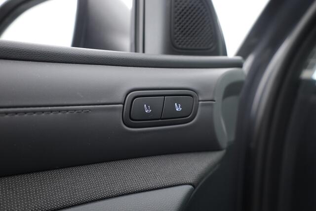 Hyundai TUCSON 1.6 T-GDI PHEV Premium 4WD | Rijklaar! | Facelift | S/K-Dak | Widescreen | HUD | Memory+Leder | Ventilatie | Stuur-Stoelverw. | Adapt. Cruise | Krell Audio | Elek. Klep | 360*+PDC | LED | 19'' V